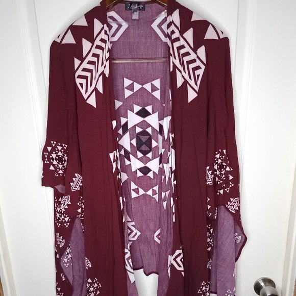 J for Justify Women's One Size Tribal Pattern Kimono Burgundy - Picture 2 of 9